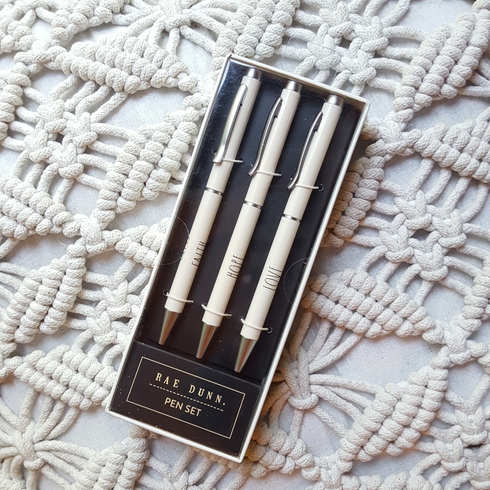 🆕️ Rae Dunn Pen Set